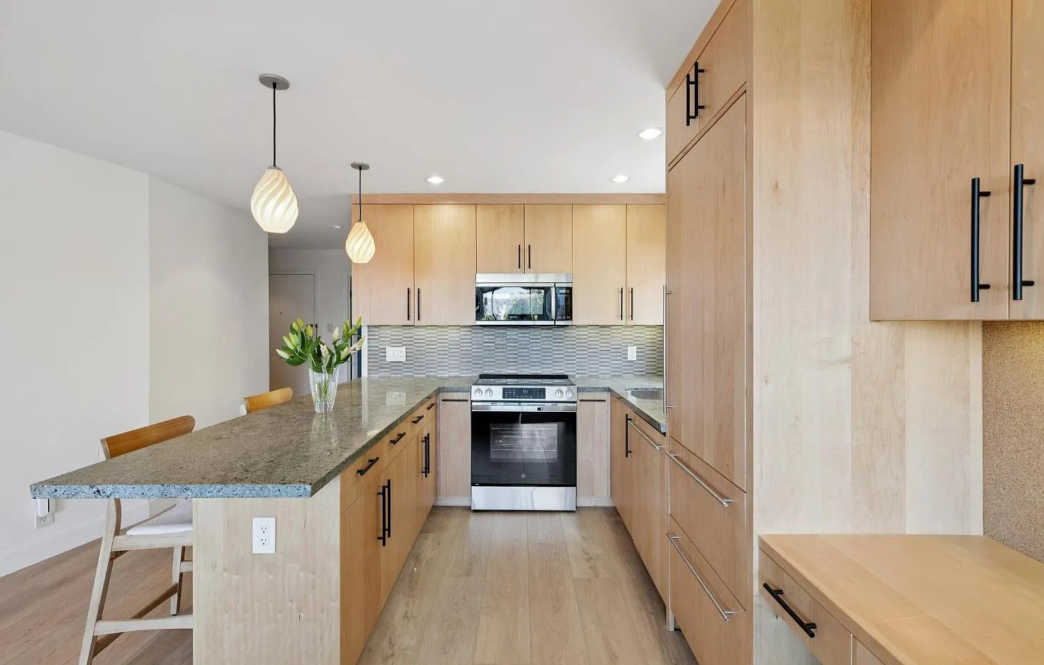 2295 Vallejo St APT 405 - Photo 1