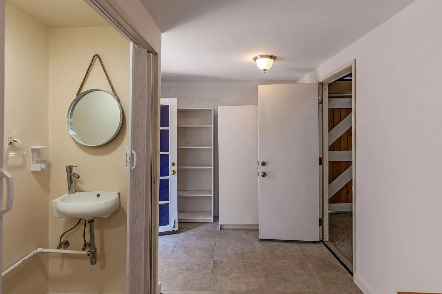 1385 Milton Way - Photo 17