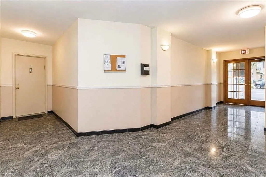 1770 66th St APT 3B - Photo 3