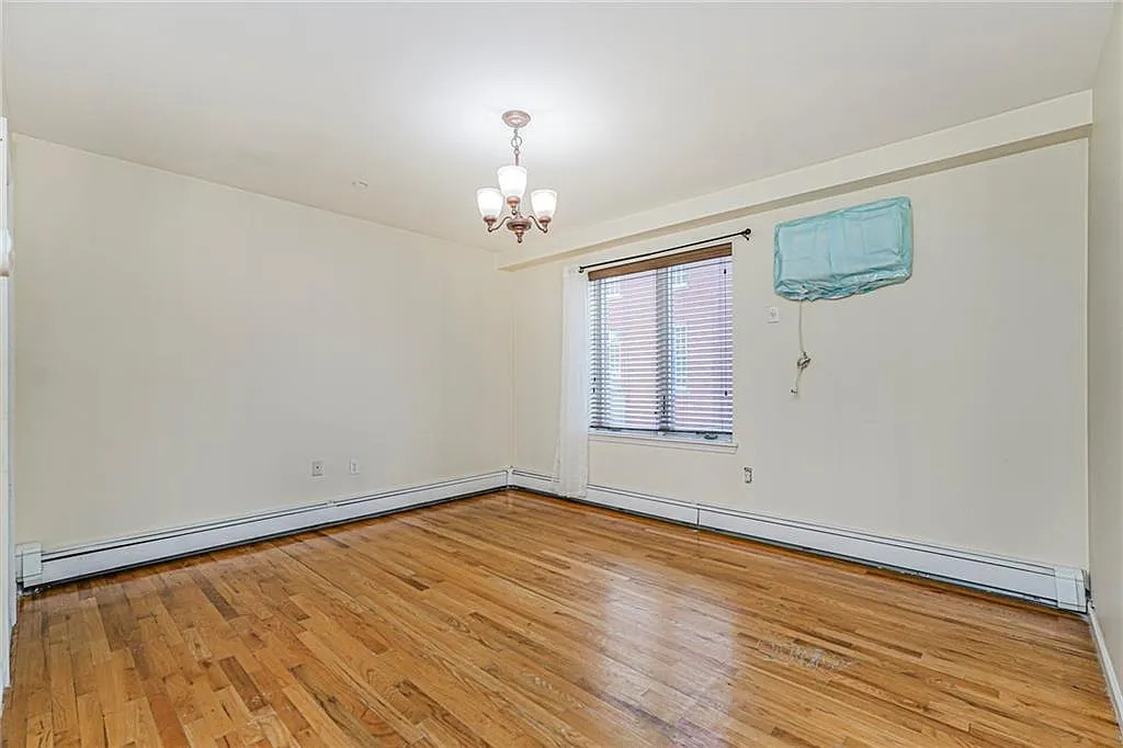 1838 W 13th St - Photo 9