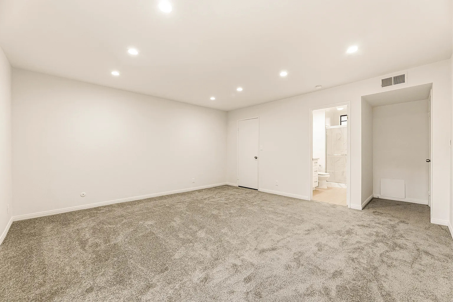 260 S 6th St - Photo 12