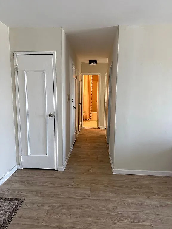 2 Elmwood Park Dr