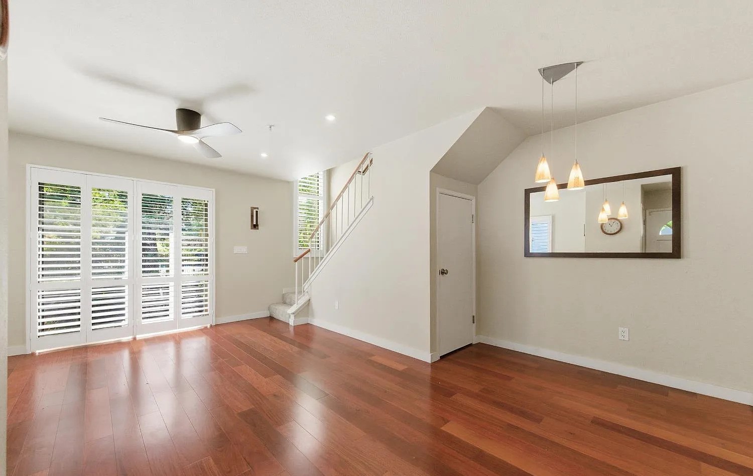 2 Village Parkway - Photo 13