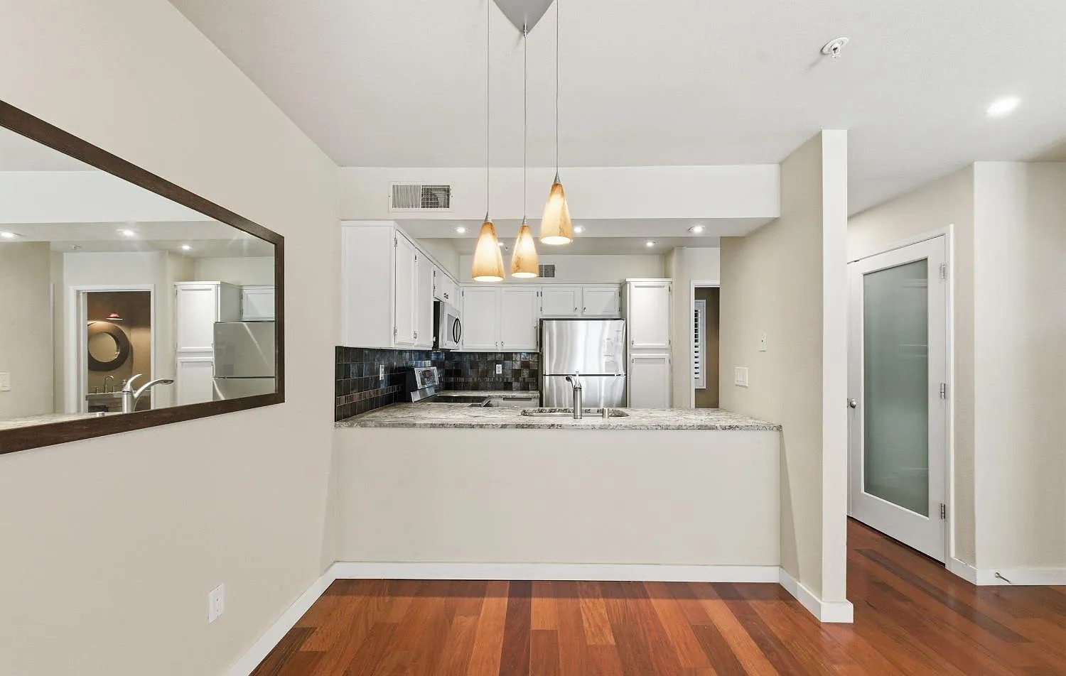 2 Village Parkway - Photo 17