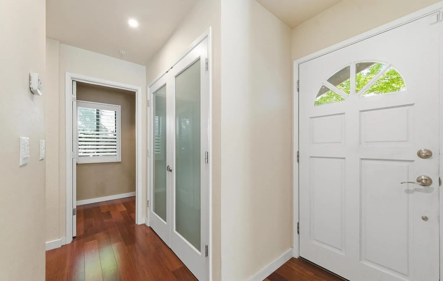 2 Village Parkway - Photo 22