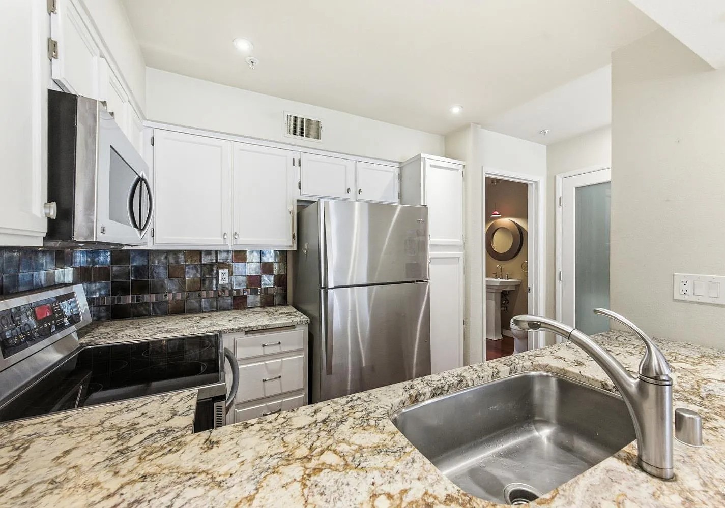 2 Village Parkway - Photo 28