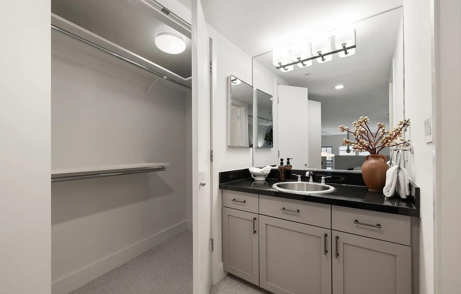 999 16th St APT 6 - Photo 22