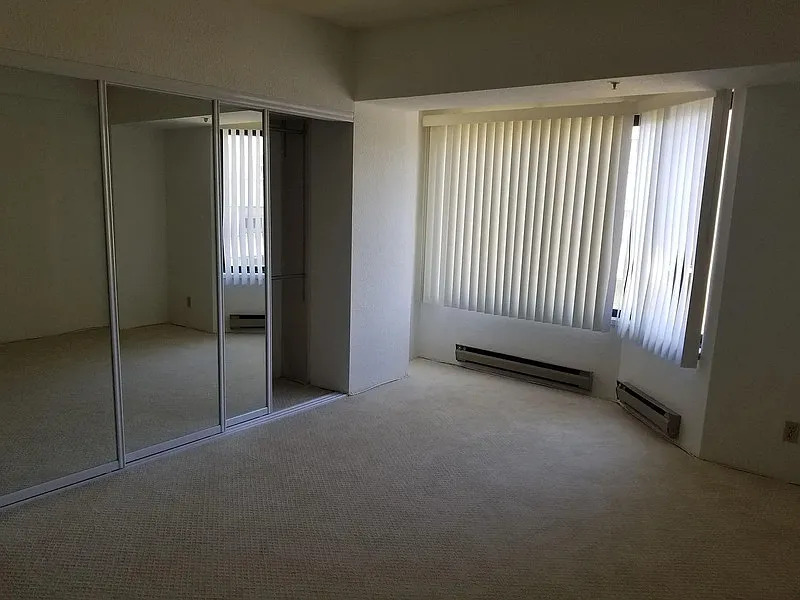 601 Van Ness Ave APT 530 - Photo 6