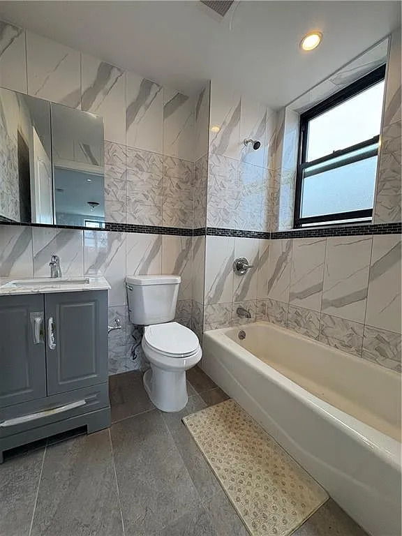 8323 13th Ave #3B - Photo 3