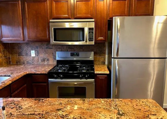 85 Elmwood Park Dr - Photo 8