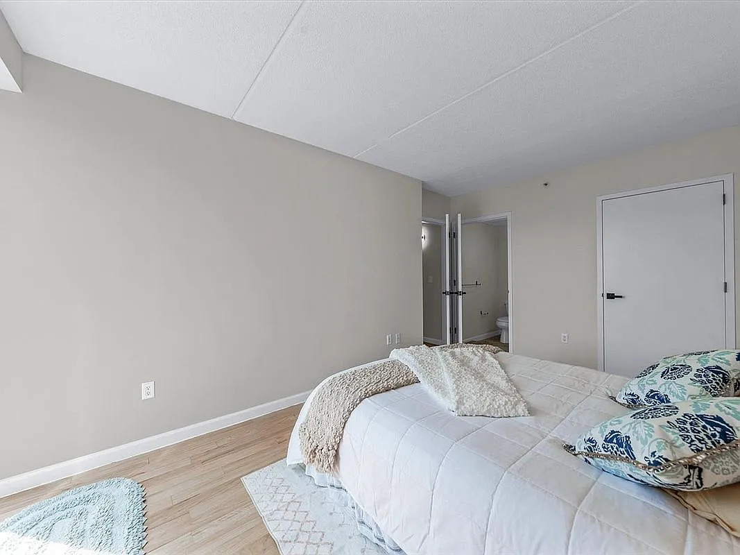 88-20 Parsons Blvd - Photo 36