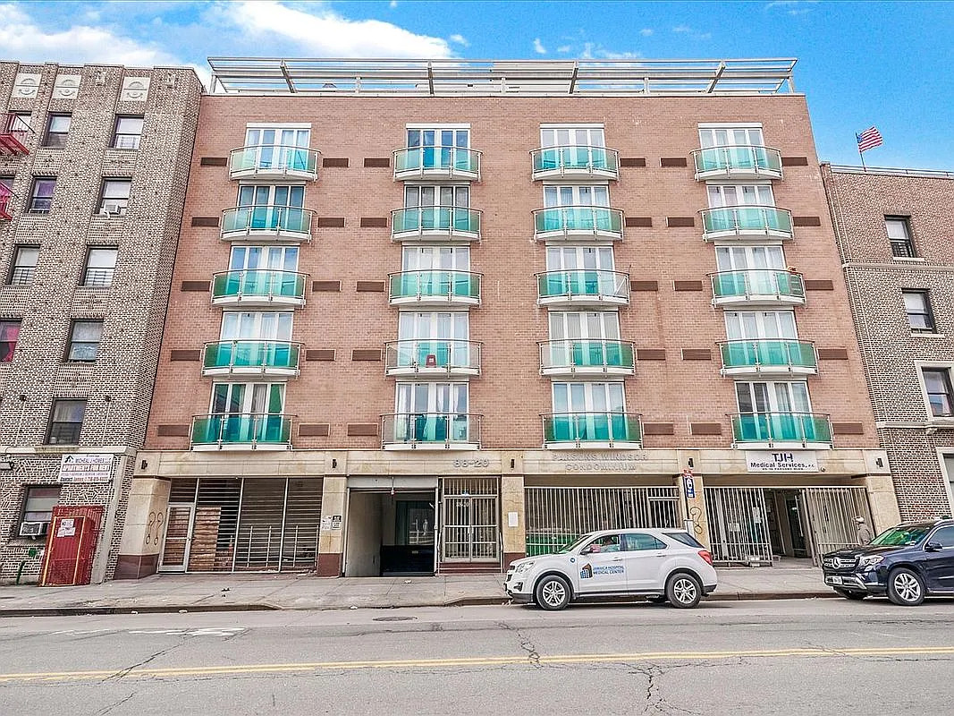 88-20 Parsons Blvd - Photo 5