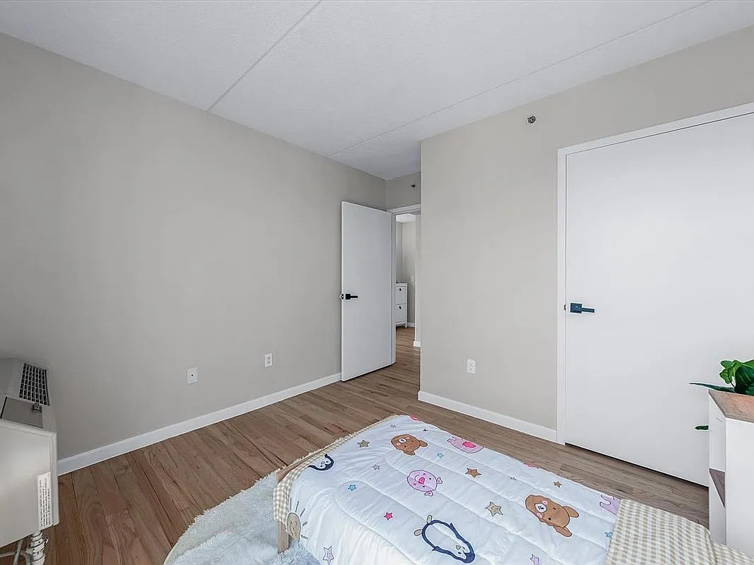 88-20 Parsons Blvd - Photo 29