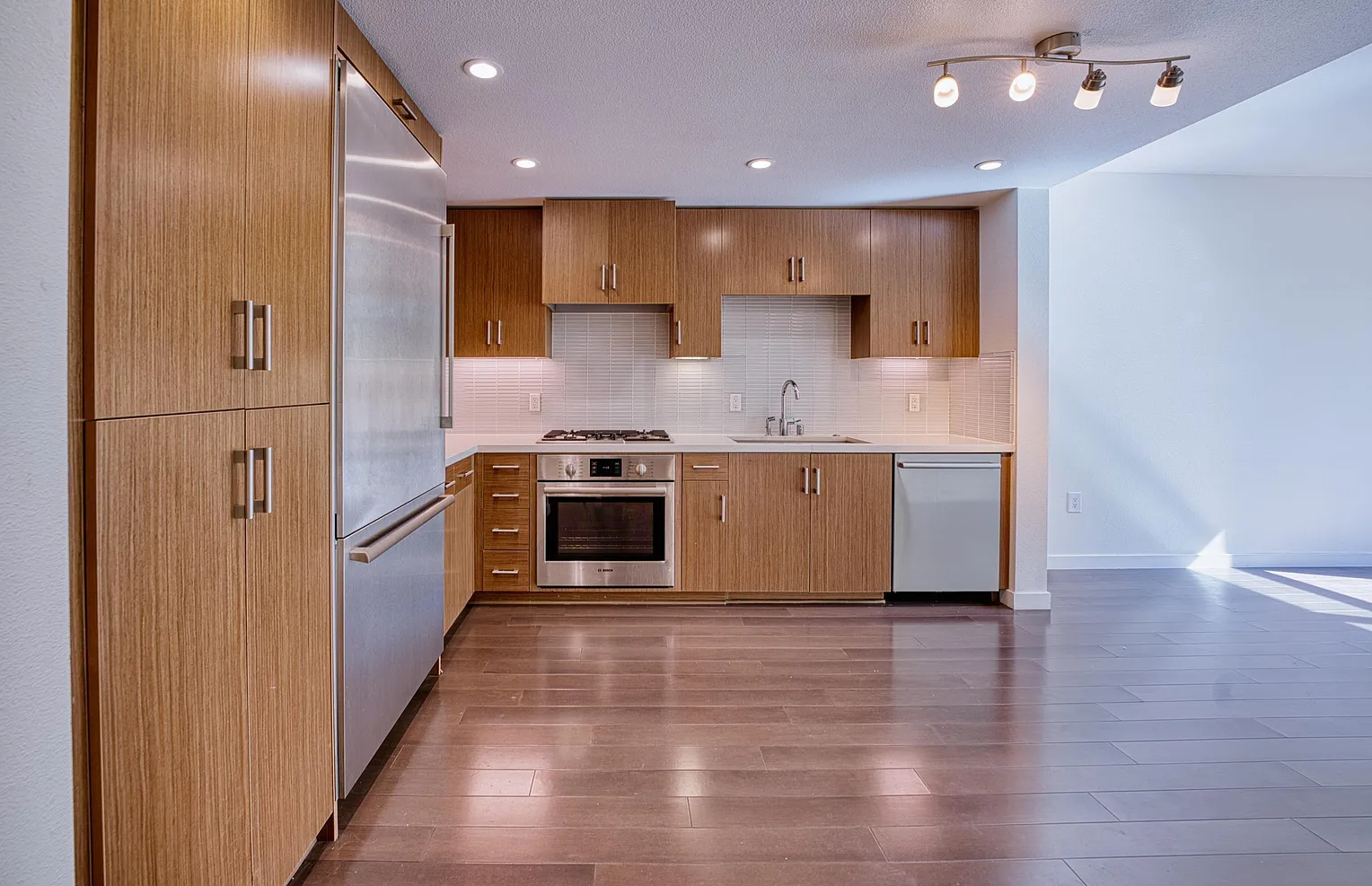 2655 Bush St #110 - Photo 16