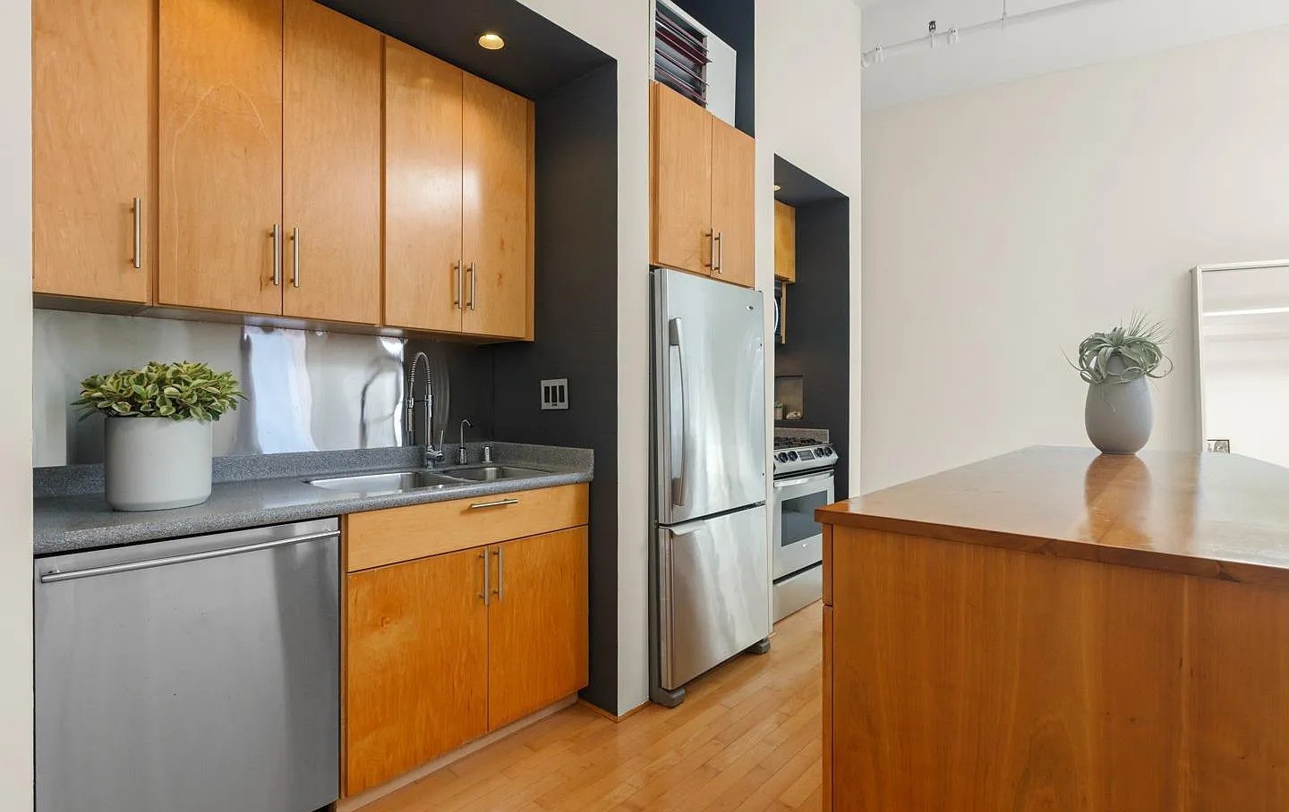 59 Rodgers St #C - Photo 15