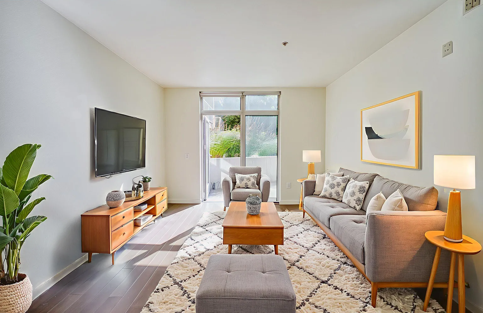 2655 Bush St #110 - Photo 17